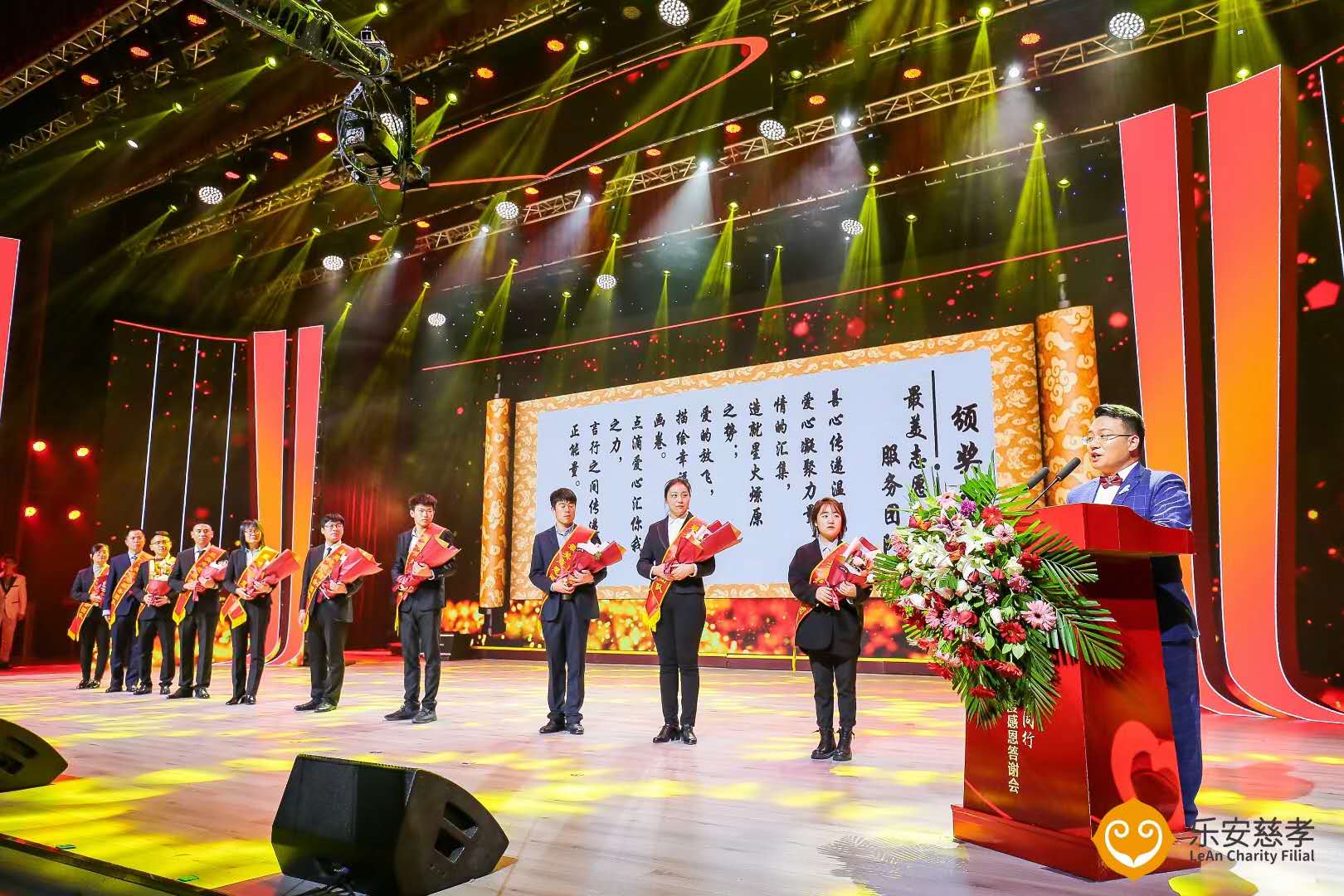 &#21326;&#20159;&#24179;&#21488;&#95;&#21326;&#20159;&#40;&#20013;&#22269;&#41;